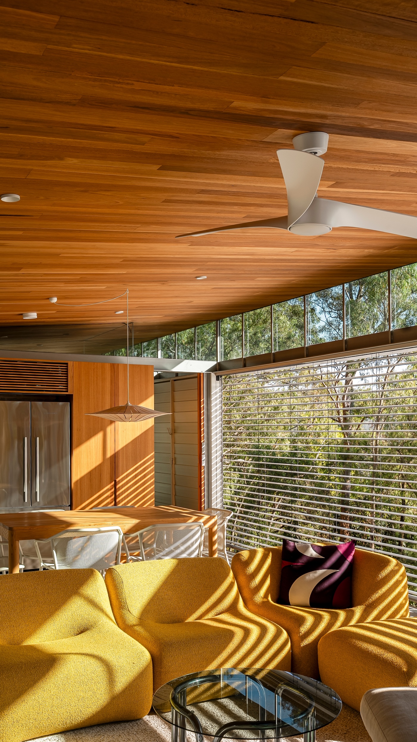 Bottom right featured image